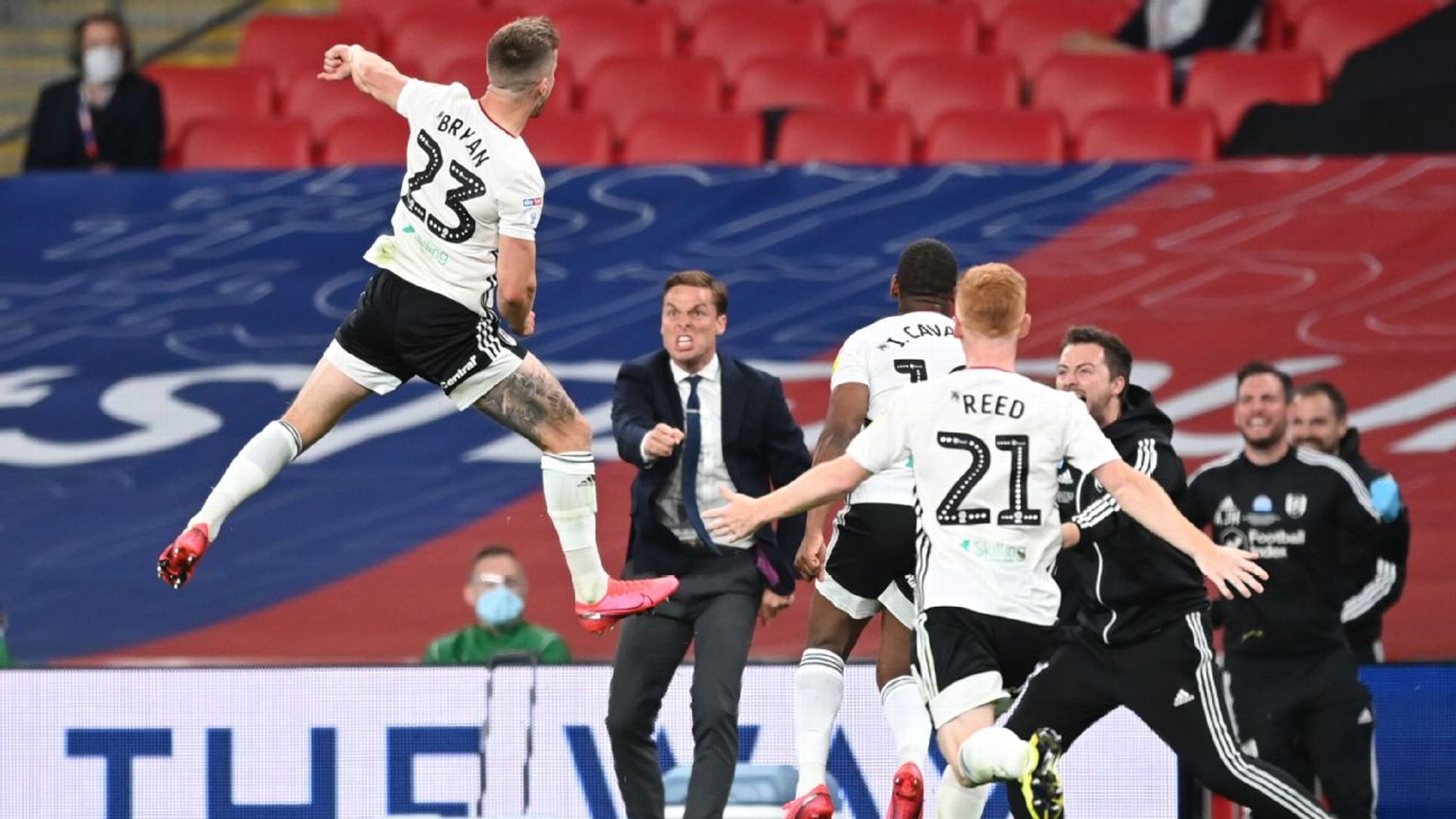 采取更果断 采取更果断