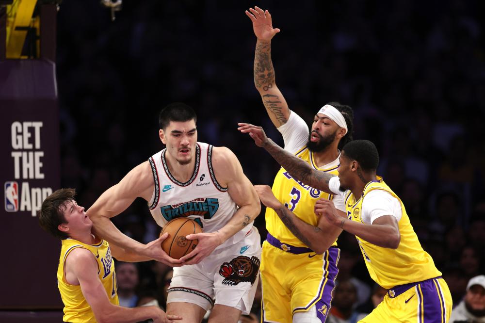 助球队赢得 助球队赢得