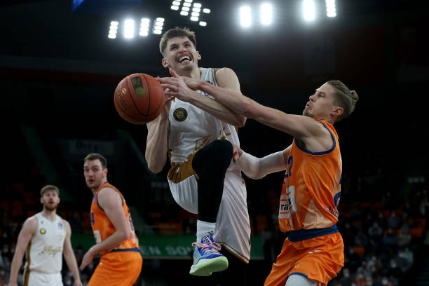 涯中的里程 涯中的里程